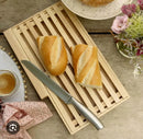 Tábua migalheira em madeira acompanhada com 1 faca inox